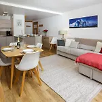 Les Balcons Du Savoy 104 Appt - Year * Chamonix